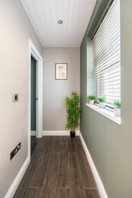 Beautiful Brighton Apartment, 5Min Walk To Beach 외부 사진